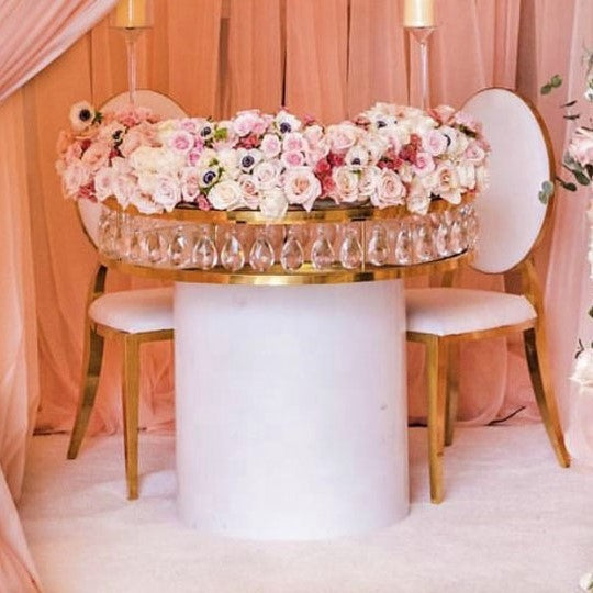 Gracie Cake Table