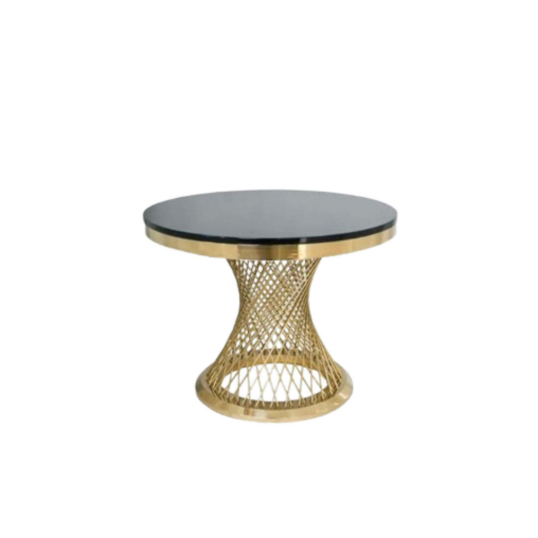 Elle Cake Table