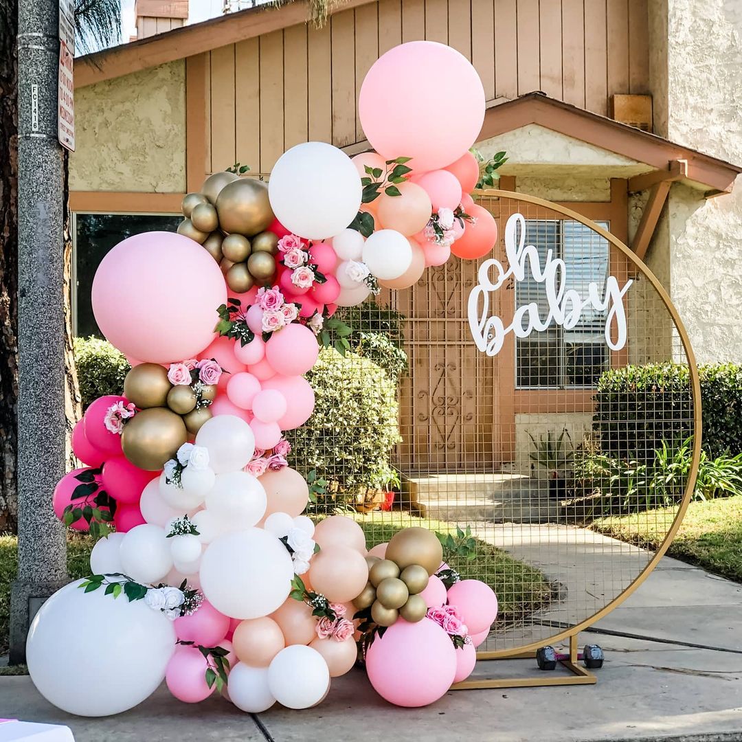 Squares Backdrop (Gold)