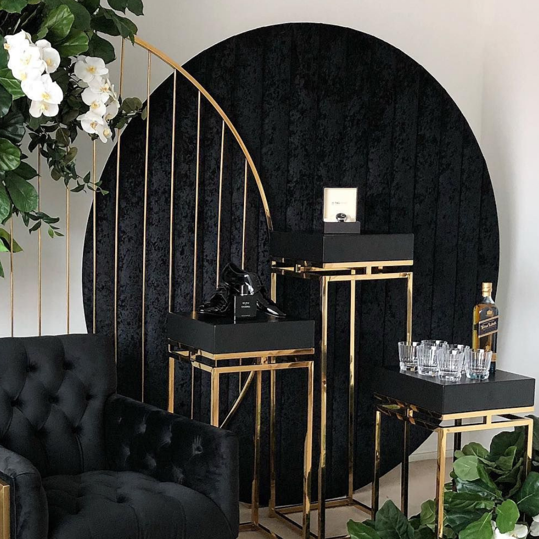 Cashe Pedestals (Black)