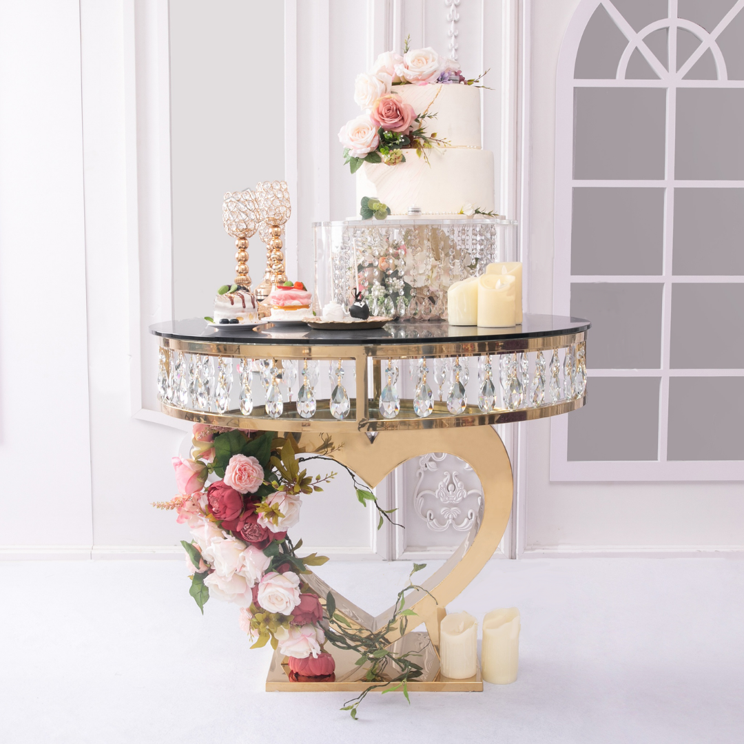 Heart Bling Cake Table