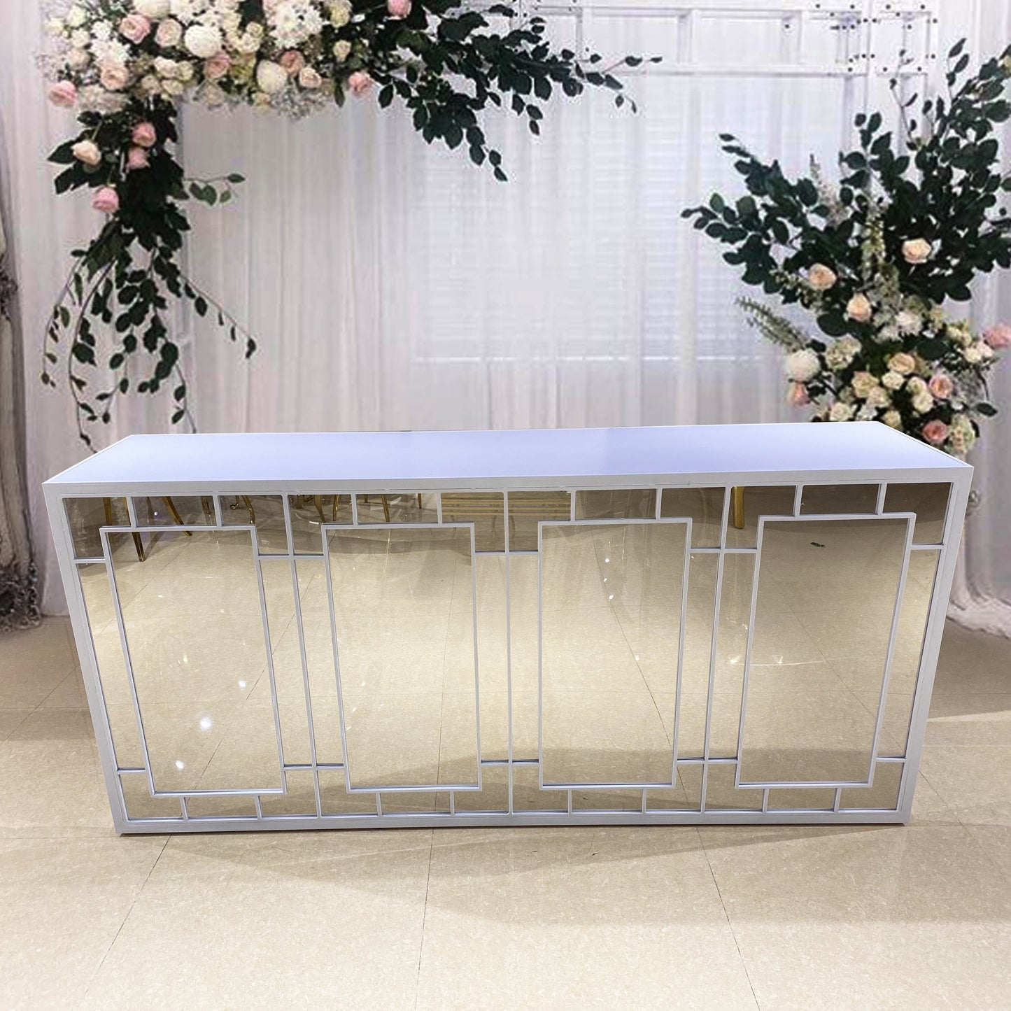 Frames Bar Counter