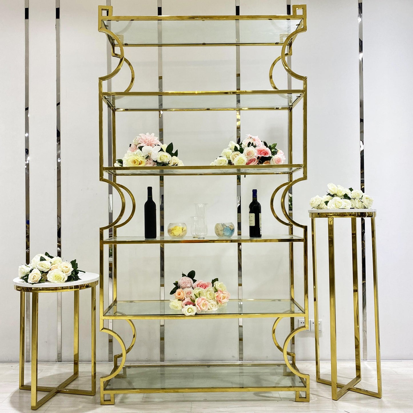 Jada Shelf