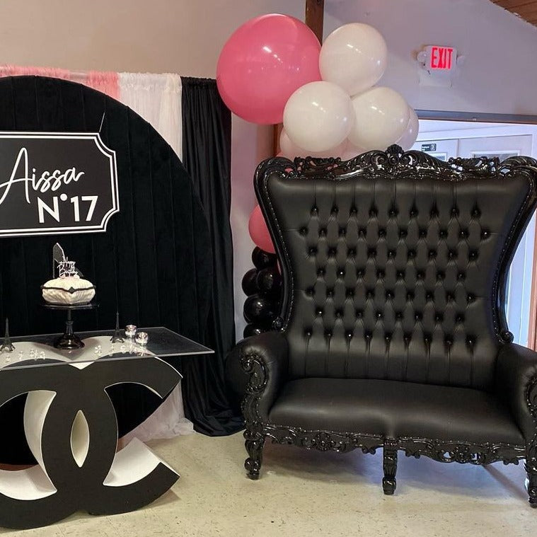 Cassie Loveseat