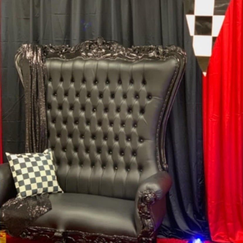 Cassie Loveseat