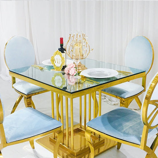 Yanna Cake Table