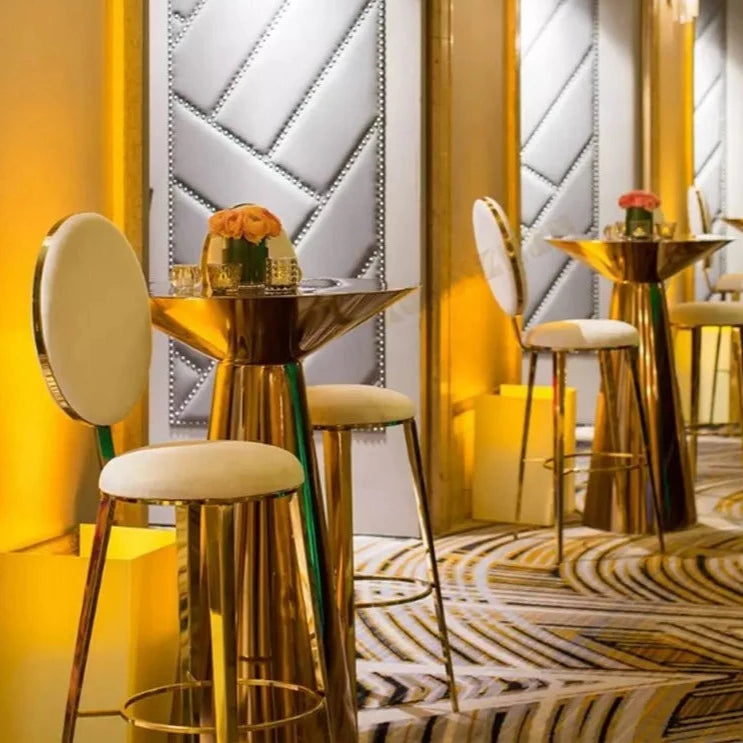 Circle Bar Table