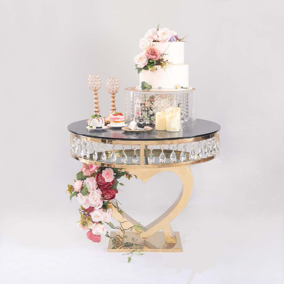 Heart Bling Cake Table