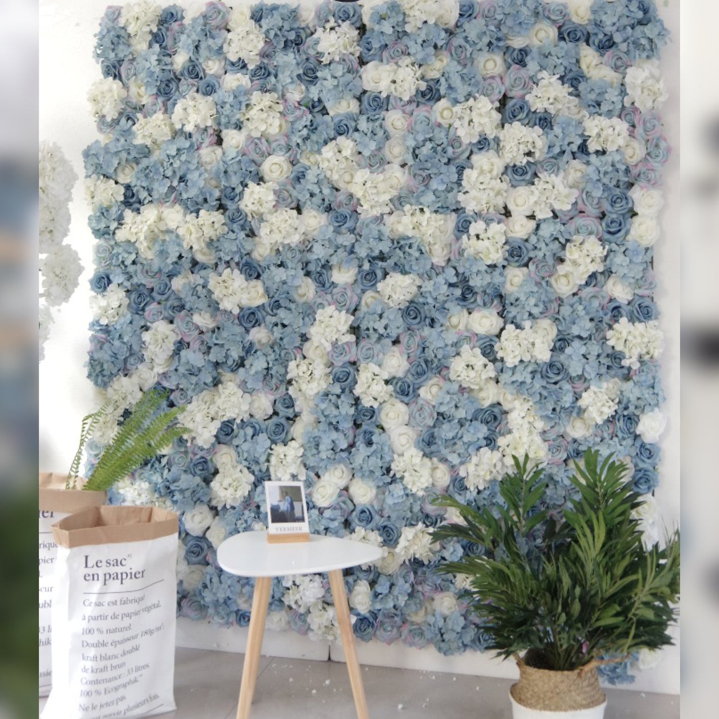 Flower Wall (Light Blue)